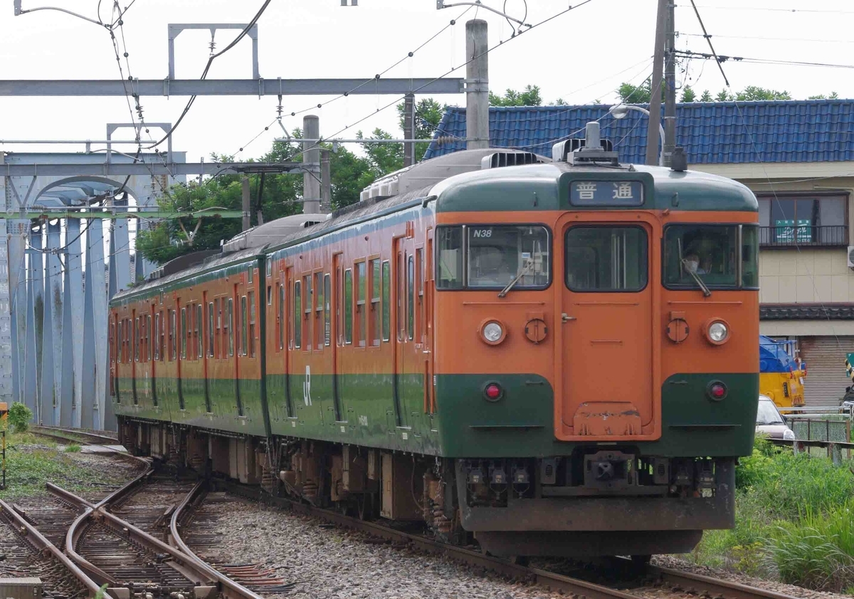 　115系　信越線　越後石山　亀田　撮影地　新井快速　越後線　内野　新潟　E129系　E127系　GV-E400系　磐越西線内野駅で撮影