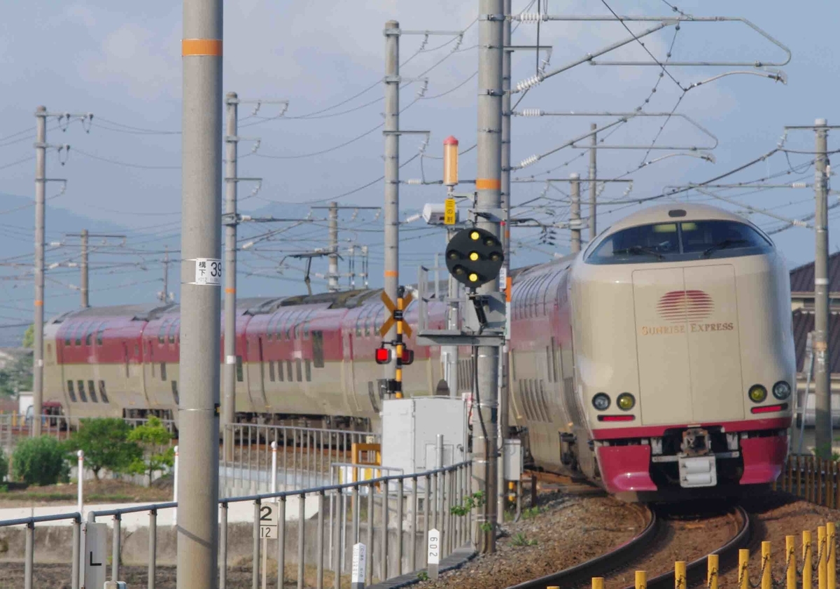 瀬戸大橋線　宇野線　久々原　早島　撮影地　カーブ　285系　サンライズ瀬戸号　115系　223系　8000系　5000系　ひめじ別所駅　キハ189系　はまかぜ　新快速　山陽本線
