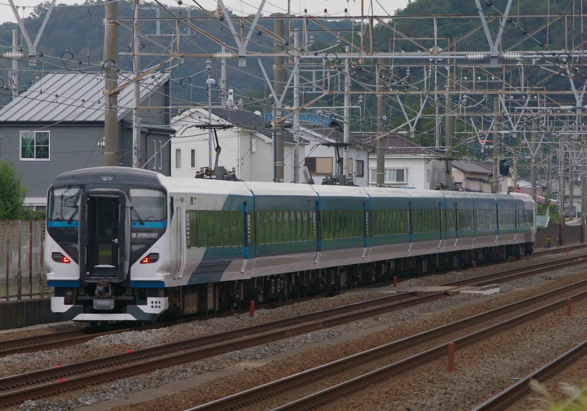 プラレール　E261系　185系　E257系2000番台　EH500　EF66-100　東海道線　特急踊り子号　特急サフィール踊り子号　撮影地　東海道線　平塚　大磯　二宮　貨物列車