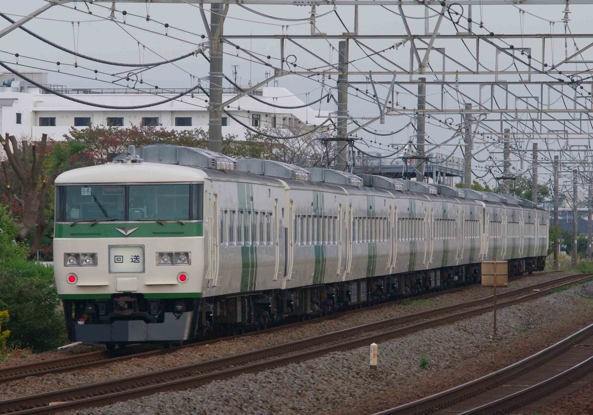 平塚　松尾踏切　茅ヶ崎　撮影地　東海道線　EH500 　EF66-100　EF210　貨物列車　185系