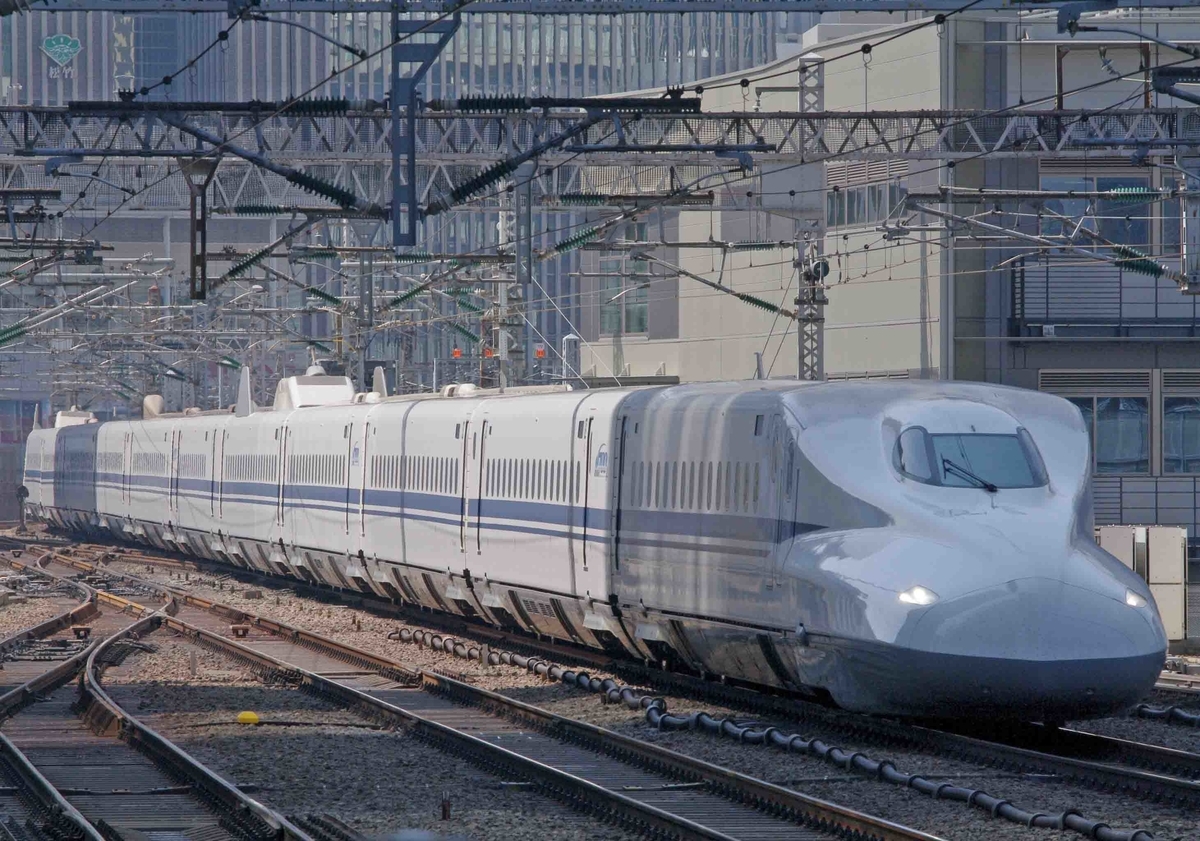 923形　【ドクターイエロー】　東京駅　東海道新幹線　17番線　18番線　19番線　東海道新幹線ホーム　撮影地　のぞみ検測　N700系　N700S系