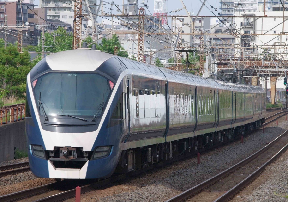 E235系1000番台　E231系　E261系　E257系2000番台　サフィール踊り子号　踊り子号　試運転　平塚　大磯　撮影地　東海道線　横須賀線　EF66-100　EH500　貨物列車