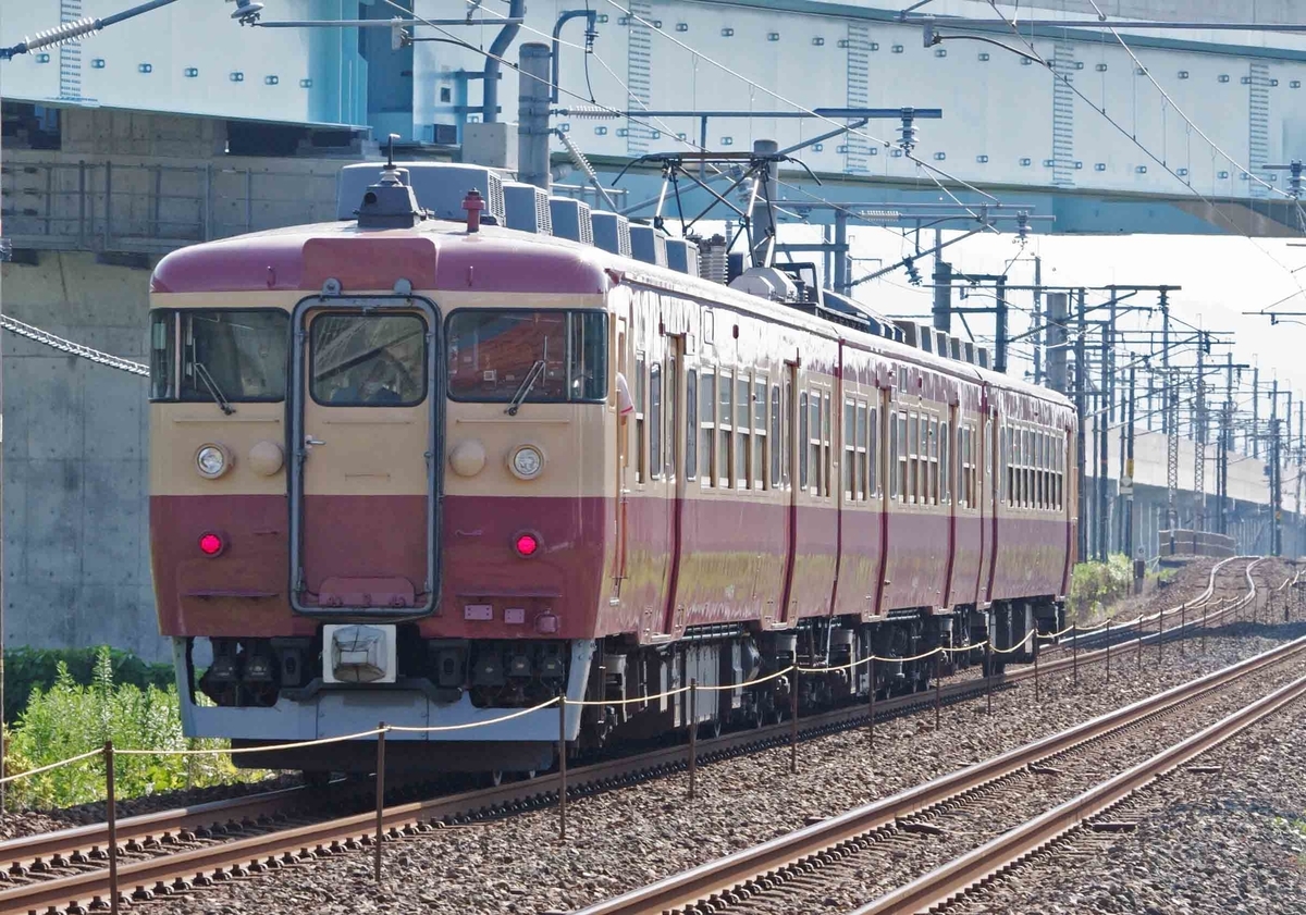 455系 413系 【交直流急行色】 ローズピンク えちご押上ひすい海岸駅 梶屋敷 デッドセクション 撮影地 直江津 糸魚川 観光急行 えちごトキめき鉄道 日本海ひすいライン