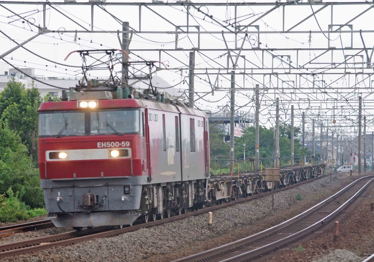 8月29日撮影　東海道線　茅ヶ崎～平塚間　松尾踏切で1097ㇾ　8052ㇾ　2079ㇾを撮影
