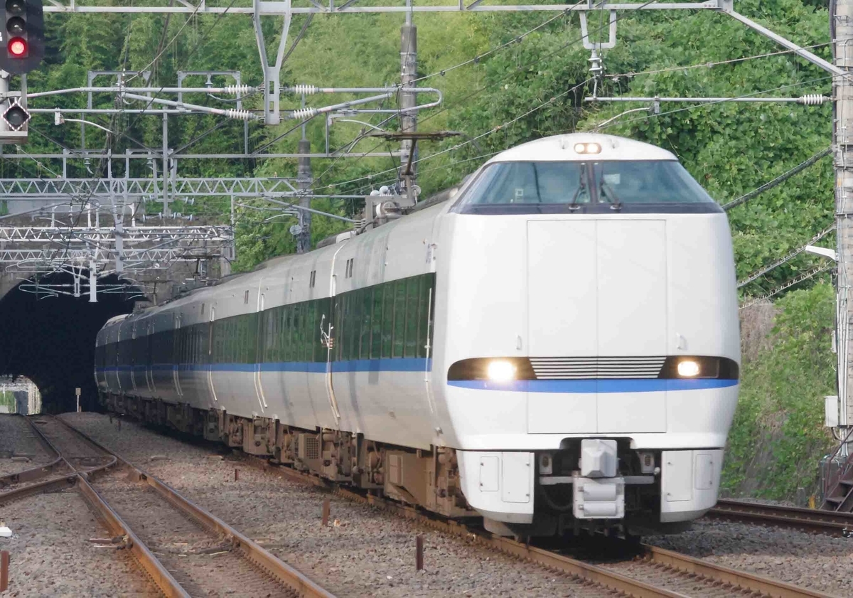 681系　V12編成　683系　特急サンダーバード号　おごと温泉駅　撮影地　湖西線　雄琴ソープ街　雄琴風俗街　223系　225系　新快速　117系　113系