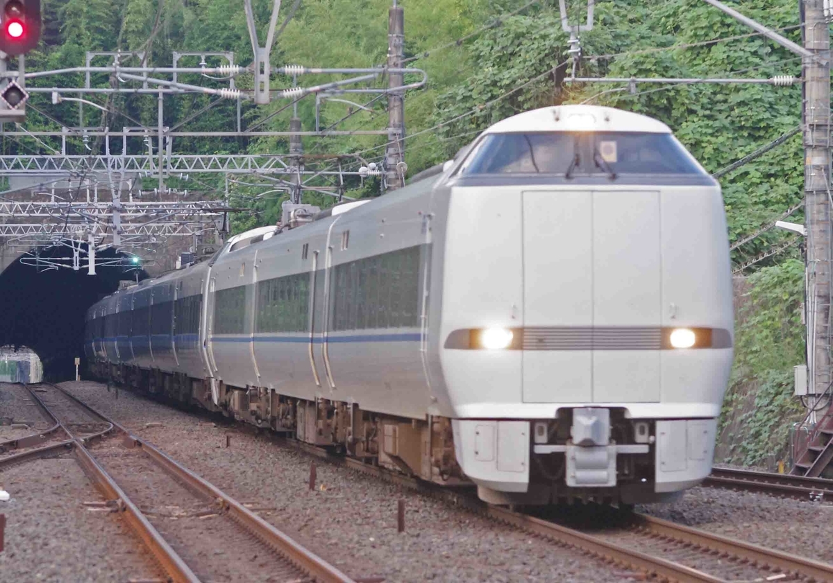 681系　V12編成　683系　特急サンダーバード号　おごと温泉駅　撮影地　湖西線　雄琴ソープ街　雄琴風俗街　223系　225系　新快速　117系　113系