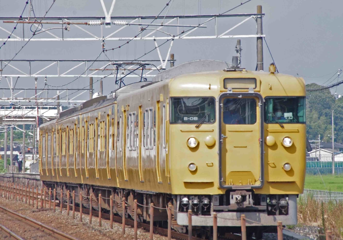 8000系　8600系　2700系　115系　5000系　223系5000番台　瀬戸大橋アンパンマントロッコ号　しおかぜ　南風　マリンライナー　アンパンマン列車　早島　久々原　撮影地　瀬戸大橋線　宇野線 　213系7000番台【ラ・マル・ド・ボァ】　快速　ラ・マルせとうち