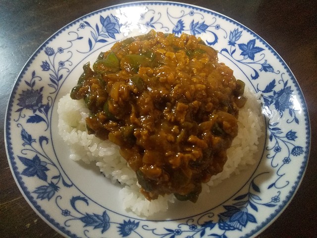 
冷やし中華　ドライカレー　レシピ　男の料理　おうちごはん