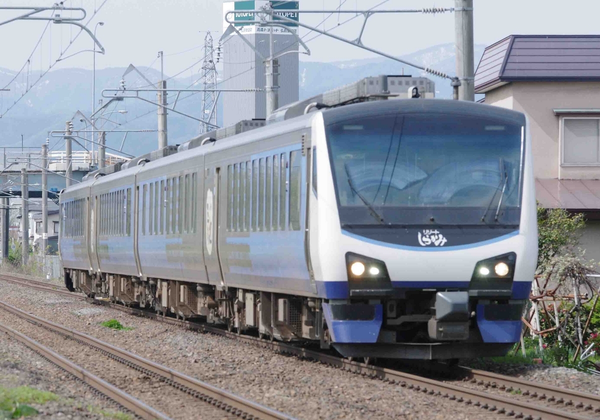 HB-E300系　リゾートしらかみ　青池編成　701系　GV-E400系　五能線　奥羽線　701系　撫牛子　弘前　撮影地