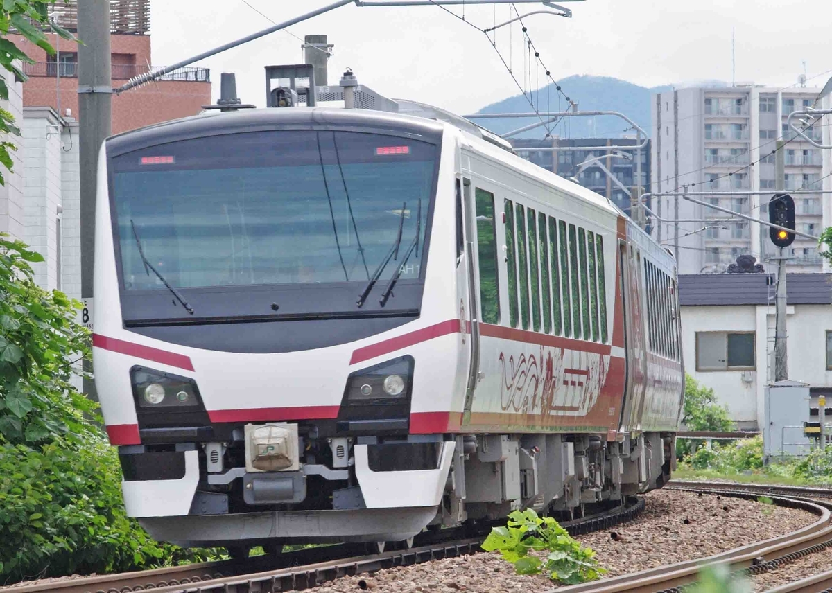 撮影地 奥羽線 撫牛子 弘前 五能線 HB-E300系 ひなび
SATONO 701系 GV-E400系 奥羽線 五能線90周年記念号 リゾートひなびSATONO 臨時快速 第二和徳踏切