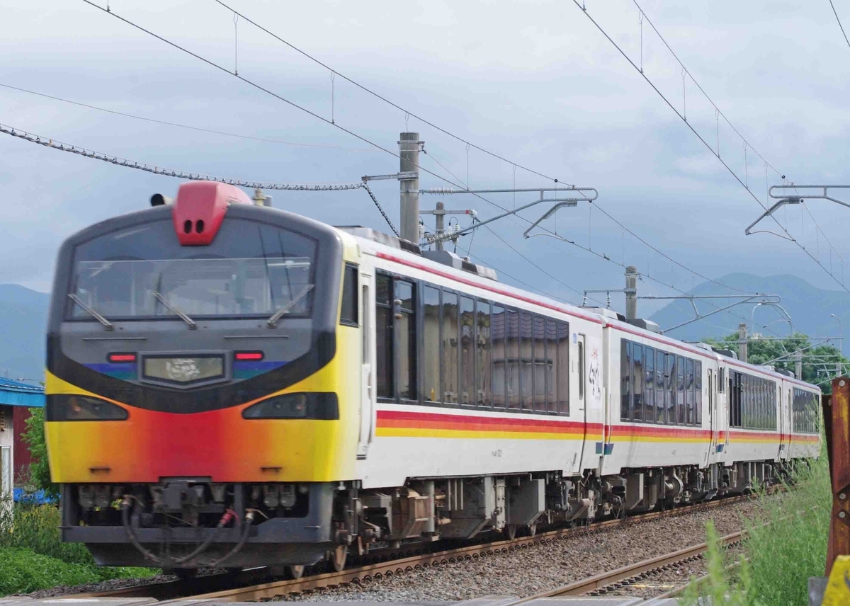 撮影地 奥羽線 撫牛子 弘前 五能線 HB-E300系 ひなび
SATONO 701系 GV-E400系 E751系 EF510 キハ48系 リゾートしらかみ くまげら編成 スーパーつがる号 貨物列車 奥羽線 五能線90周年記念号 リゾートひなびSATONO 臨時快速