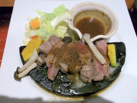 都営大江戸線光が丘駅近く光が丘IMAにある大戸屋 ごはん処　光が丘店　の炭火焼きサーロインステーキ定食　～特製おろしソース～