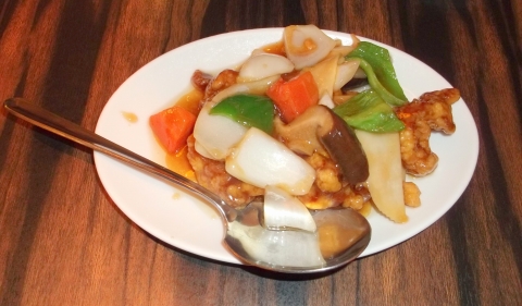 東京都練馬区光が丘5丁目にある中華料理店「珉珉 光が丘店」 都営大江戸線光が丘駅を最寄駅とする東京都練馬区光が丘5丁目にある中華料理店珉珉光が丘店の酢豚