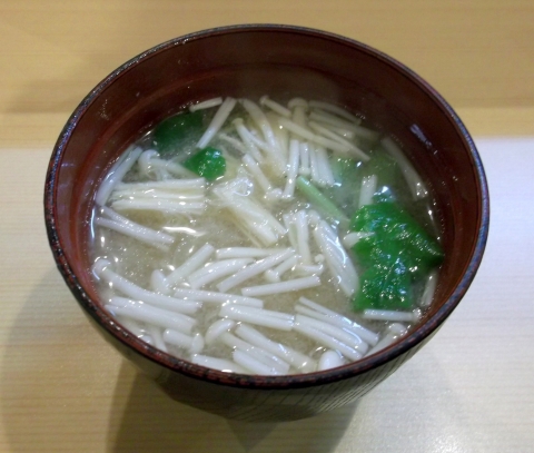 alt=