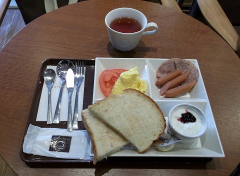 CAFE de CRIE  カフェ・ド・クリエ　せんげん台のよくばりモーニングプレート