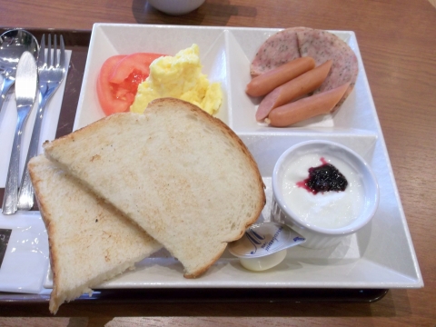 CAFE de CRIE  カフェ・ド・クリエ　せんげん台のよくばりモーニングプレート