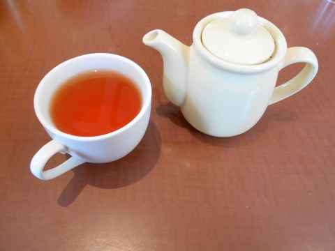 埼玉県越谷市千間台西1丁目にあるイタリアン料理の店「グラッチェガーデンズ　せんげん台店」紅茶（ドリンクバー）