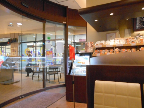 都営大江戸線の光が丘駅を最寄駅とする東京都練馬区光が丘５丁目にあるカフェイタリアントマトCafeJr.光が丘IMA店の店内