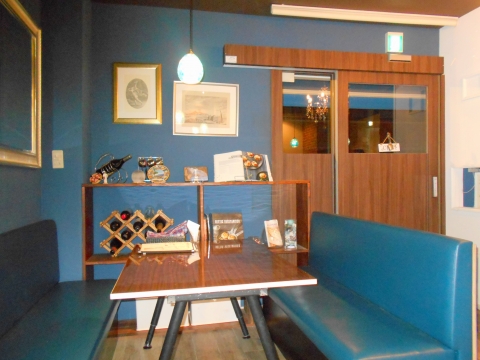 都営大江戸線光が丘駅と練馬春日町駅近くの東京都練馬区田柄5丁目にあるイタリアンスペイン料理のお店リストランテ青の洞窟の店内 都営大江戸線光が丘駅と練馬春日町駅近くの東京都練馬区田柄5丁目にあるイタリアンスペイン料理のお店リストランテ青の洞窟の店内