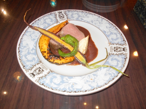 都営大江戸線光が丘駅と練馬春日町駅近くの東京都練馬区田柄5丁目にあるイタリアンスペイン料理のお店リストランテ青の洞窟のブラックアンガス牛ざぶとんビステッカ 都営大江戸線光が丘駅と練馬春日町駅近くの東京都練馬区田柄5丁目にあるイタリアンスペイン料理のお店リストランテ青の洞窟のブラックアンガス牛ざぶとんビステッカ