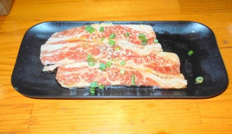 東武スカイツリーラインせんげん台駅を最寄駅とする埼玉県越谷市千間台東１丁目にある七輪焼肉安安せんげん台店の安安カルビ