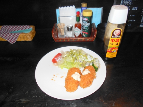 東京都練馬区田柄5丁目にある都営大江戸線の光が丘駅と練馬春日町駅駅近くの洋風居酒屋ケイアンドワイドリームK&YDreamのカニクリームコロッケ