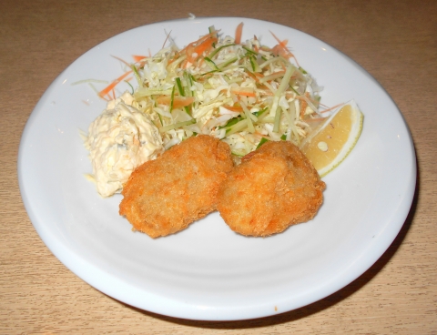 f:id:morigen1:20171023171447j:plain 都営大江戸線の練馬春日町駅を最寄駅とする東京都練馬区高松1丁目にある鶏料理居酒屋の国産レモンと鶏の店とり八の三陸産大粒カキフライ