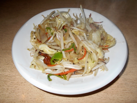 f:id:morigen1:20171023171516j:plain 都営大江戸線の練馬春日町駅を最寄駅とする東京都練馬区高松1丁目にある鶏料理居酒屋の国産レモンと鶏の店とり八の野菜炒め