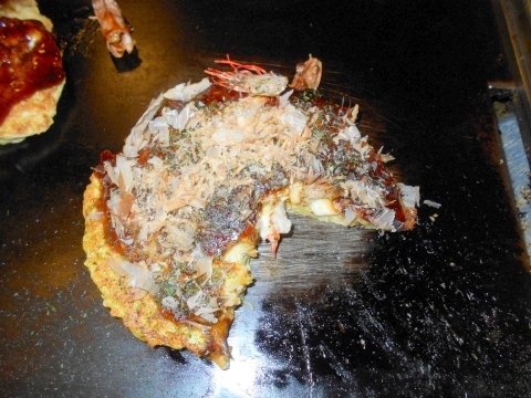 石川県金沢市堀川新町にあるお好み焼き店「千房　金沢フォーラス店」千房焼