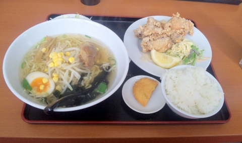  JR武蔵野線の東所沢駅近くの埼玉県所沢市下安松にある台湾料理福味居の鶏の唐揚げランチ