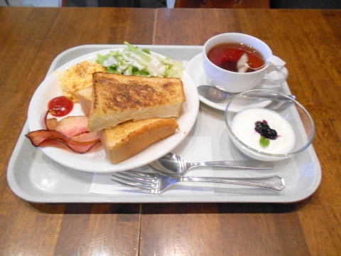 埼玉県さいたま市大宮区錦町にあるカフェと居酒屋のアメポテ大宮店のモーニングセット4