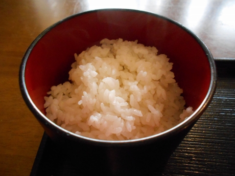 埼玉県越谷市大泊にある割烹料理店「割烹 佳瑞」御飯