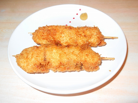 東京都練馬区桜台４丁目にある焼鳥、鶏料理店「鳥正」串カツ（鳥）