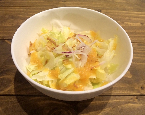 "埼玉県越谷市千間台東の東武スカイツリーラインのせんげん台駅近くにあるpianocafe美時音のランチサラダ/