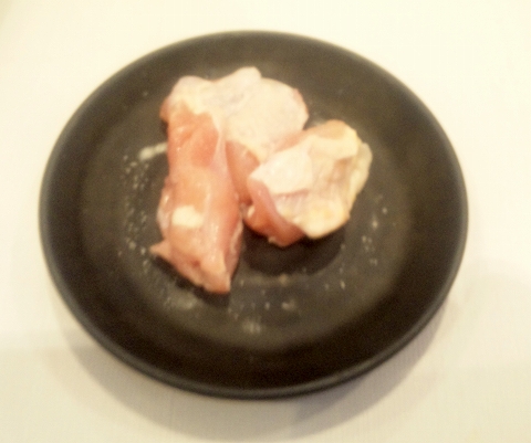 埼玉県春日部市大畑にある焼肉店「じゅうじゅうカルビ　春日部武里店」平日ランチ食べ放題の鶏もも