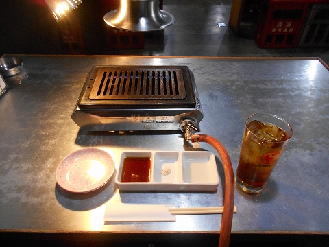 都営大江戸線の清澄白河駅近くの東京都江東区清澄2丁目にある焼肉店ドラゴ横綱通り店の店内 都営大江戸線の清澄白河駅近くの東京都江東区清澄2丁目にある焼肉店ドラゴ横綱通り店の店内