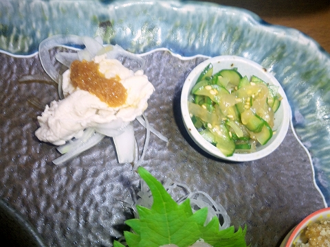 東武スカイツリーラインの一ノ割駅を最寄駅とする埼玉県春日部市本田町2丁目にある居酒屋旬菜家凪のAプレートの豚しゃぶとくらげQ酢