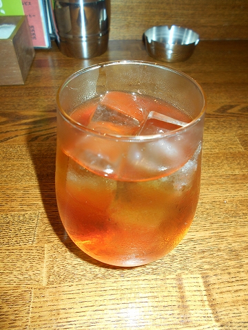 越谷市せんげん台駅を最寄駅埼玉県越谷市千間台東１丁目にある鉄板ピストロのお店laplanche ラプランシュのウーロン茶