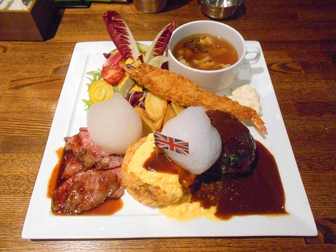 越谷市せんげん台駅を最寄駅埼玉県越谷市千間台東１丁目にある鉄板ピストロのお店laplanche ラプランシュの大人のお子様ランチ