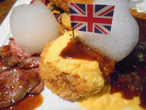 越谷市せんげん台駅を最寄駅埼玉県越谷市千間台東１丁目にある鉄板ピストロのお店laplanche ラプランシュの大人のお子様ランチのオムライス