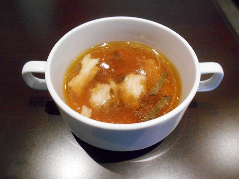 越谷市せんげん台駅を最寄駅とする埼玉県越谷市千間台東１丁目にある鉄板ピストロのお店laplanche ラプランシュのランチのスープ