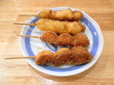 f:id:morigen1:20180927000347j:plain "京成本線と京成押上線の青砥駅を最寄駅とする東京都葛飾区青戸1丁目にある居酒屋大衆酒場かぶら屋青砥店の串カツといもフライ/