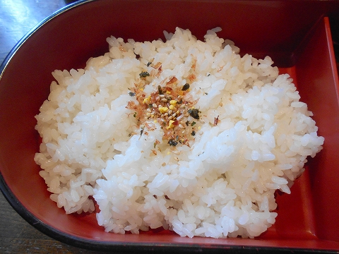 茨城県古河市関戸にあるイタリア料理のお店「いたりあ食堂　灯り家」ちょっと豪華にお弁当ランチのライス