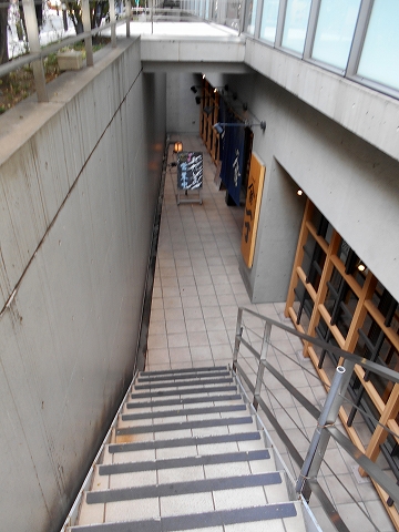 神奈川県川崎市川崎区砂子２丁目にある刺身、居酒屋のお店「うおや 一 