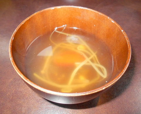 埼玉県所沢市北中1丁目にある韓国料理、焼肉のお店「Asian dining TAMMI タンミ」鉄板プルコギ定食のスープ 埼玉県所沢市北中1丁目にある韓国料理、焼肉のお店「Asian dining TAMMI タンミ」鉄板プルコギ定食のスープ