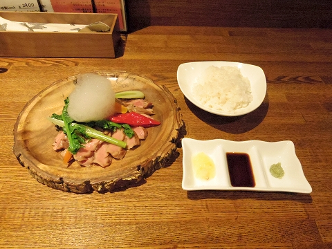 埼玉県越谷市千間台東１丁目にある鉄板ピストロのお店「la planche  ラ・プランシュ」牛タンのグリルとライス