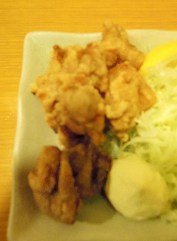 神奈川県川崎市川崎区駅前本町にある居酒屋 一軒め酒場 川崎駅前本町店 です 最寄駅は京急本線 京急大師線の京急川崎駅になります ランチタイムに行き鶏の唐揚げ定食に神田旨カツを2本をいただきました 気ままに外食三昧 神奈川県川崎市川崎区駅前本町にある居酒屋 一軒め酒場 川崎駅前本町店 です 最寄駅は京急本線 京急大師線の京急川崎駅になります ランチタイムに行き鶏の唐揚げ定食に神田旨カツを2本をいただきました 気ままに外食三昧