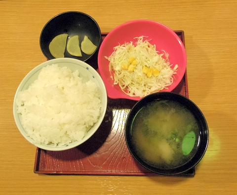 神奈川県川崎市川崎区駅前本町にある居酒屋 一軒め酒場 川崎駅前本町店 です 最寄駅は京急本線 京急大師線の京急川崎駅になります ランチタイムに行き鶏の唐揚げ定食に神田旨カツを2本をいただきました 気ままに外食三昧 神奈川県川崎市川崎区駅前本町にある居酒屋 一軒め酒場 川崎駅前本町店 です 最寄駅は京急本線 京急大師線の京急川崎駅になります ランチタイムに行き鶏の唐揚げ定食に神田旨カツを2本をいただきました 気ままに外食三昧