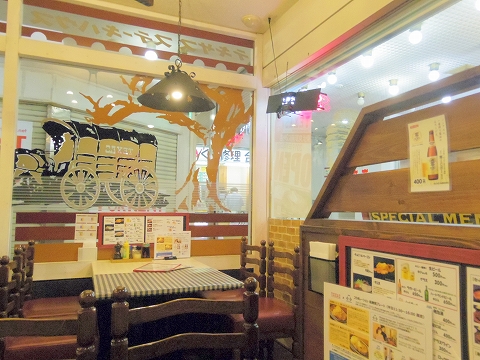 東京都練馬区関町北４丁目にあるステーキ店「TEXAS　テキサスむさし関」店内