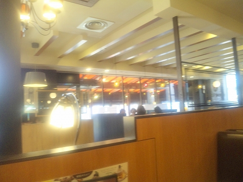 埼玉県所沢市緑町3丁目にある喫茶店「星乃珈琲 所沢店」店内 埼玉県所沢市緑町3丁目にある喫茶店「星乃珈琲 所沢店」店内